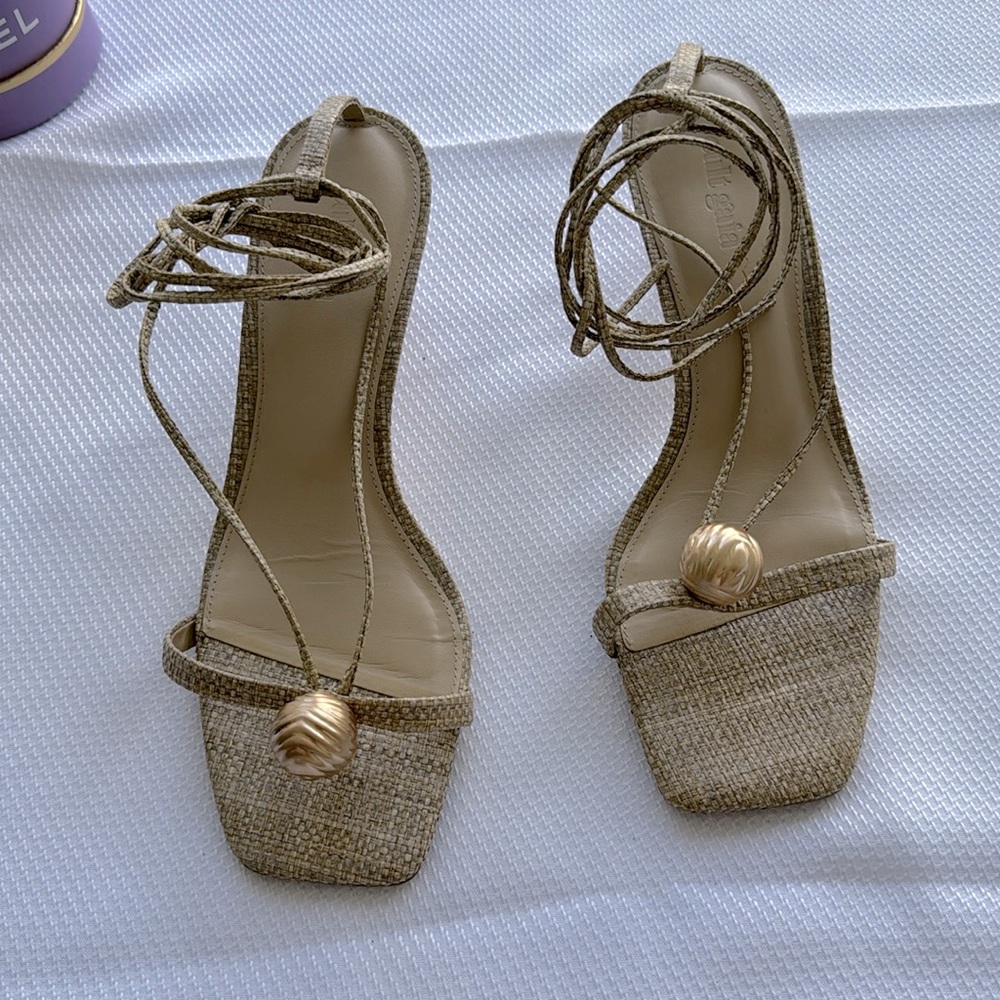 Cult Gaia sandals size 39